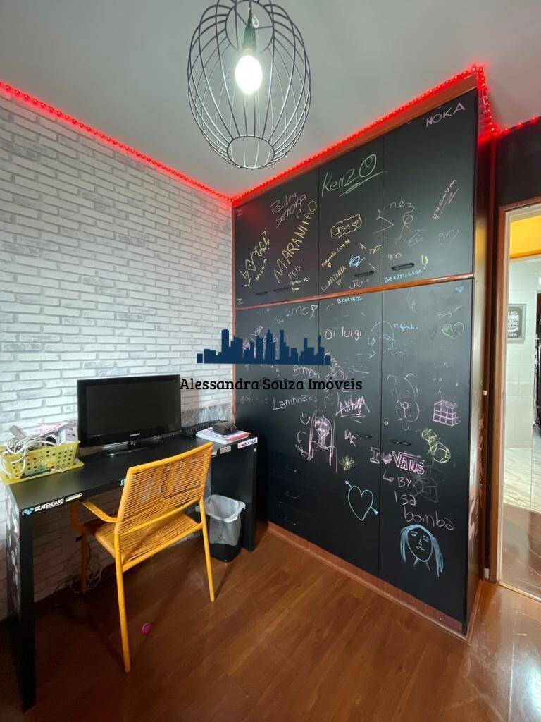 Apartamento à venda e aluguel com 3 quartos, 98m² - Foto 9
